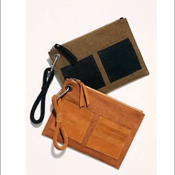 FP Mixed Material Essential Clutch - Picture 2 of 8